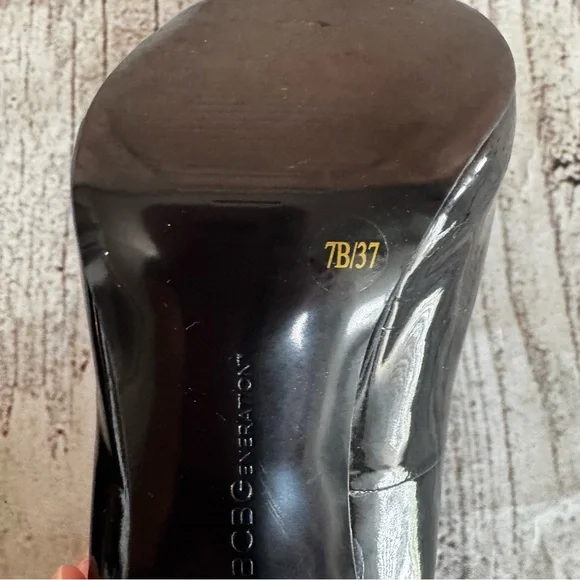 BCBG Generation Black Patent Peep Toe 4” Stiletto Heels Size 7 - Picture 10 of 12